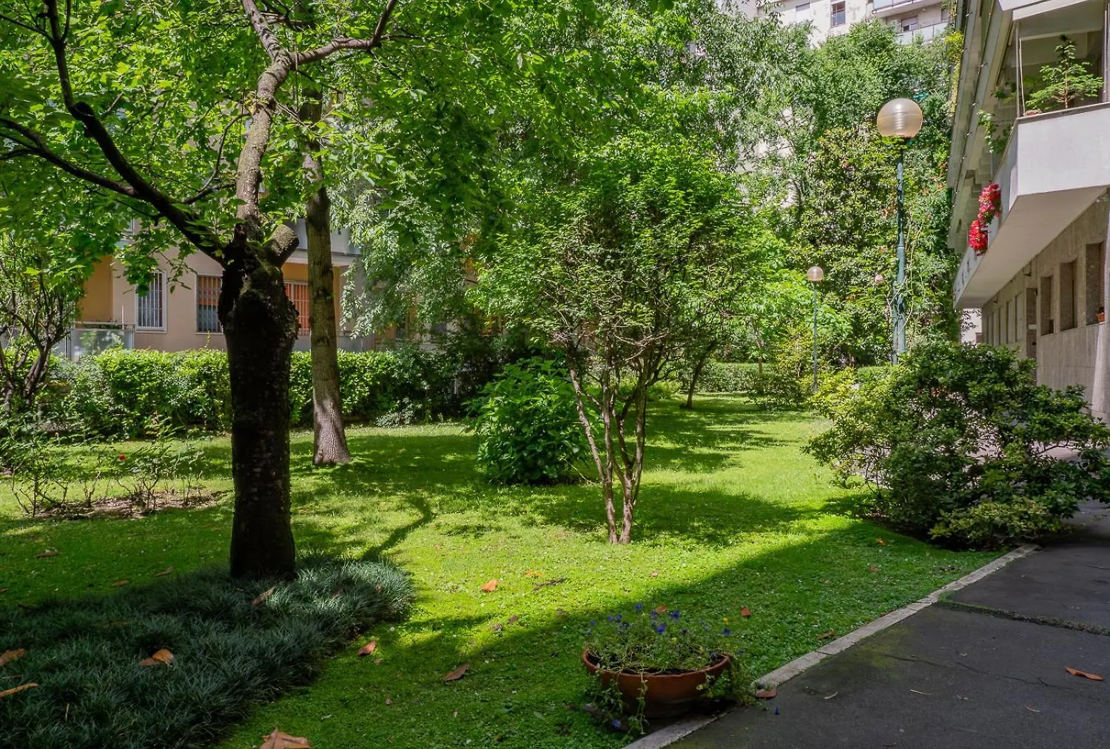Italstay - Belgirate Central Station Milan Apartment